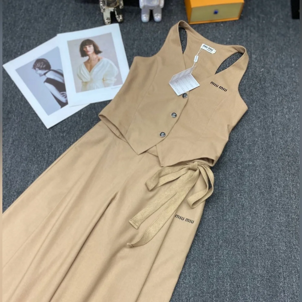 Miu Miu Beige Vest & Wide Leg Pants Two Piece Set - Picture 3 of 6